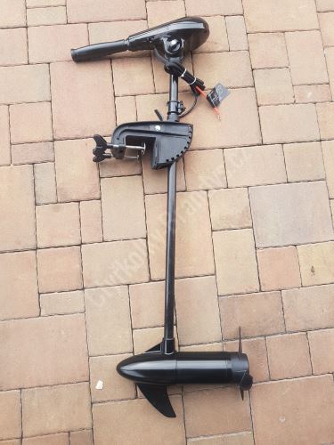 Elektrický lodní motor - 62lbs Výkon: 696W 12V