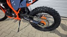 Pitbike Zuumav K5 PRO 250ccm 14,5kW, 21/18 světlo, el startér, sedlo 92cm, oranžový (11)