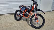Pitbike Zuumav K5 PRO 250ccm 14,5kW, 21/18 světlo, el startér, sedlo 92cm, oranžový (5)