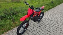 Elektrická motorka pitbike MRM M8 10kW 72V 19/17,sedlo 88cm, červený (2)